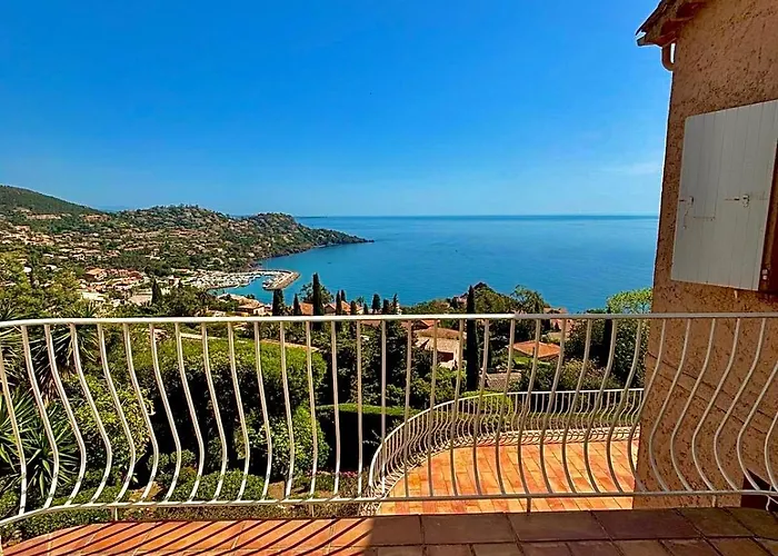 Villa Provencale Vue & Piscine Privee Saint-Raphaël