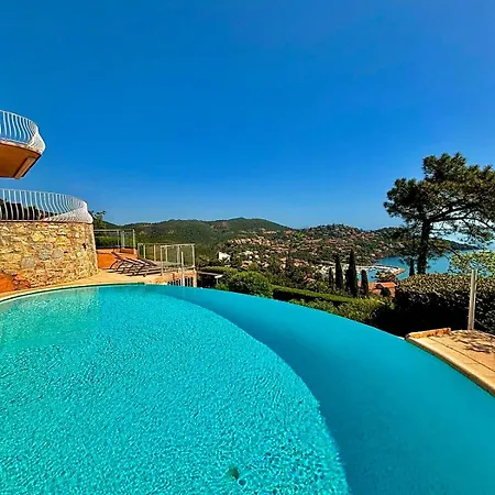 Vila Provencale Vue & Piscine Privee Saint-Raphaël