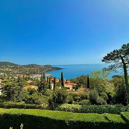 Provencale Vue & Piscine Privee Saint-Raphael (Var)