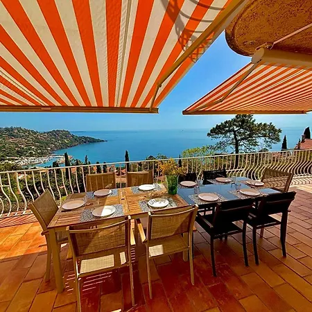 Provencale Vue & Piscine Privee