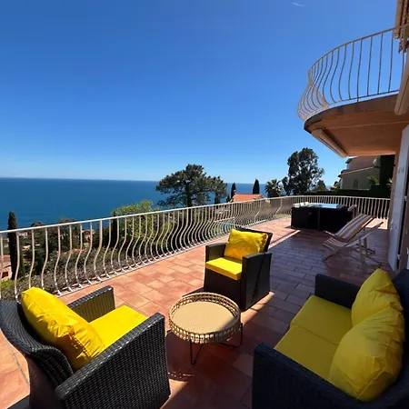 Provencale Vue & Piscine Privee Saint-Raphael (Var)